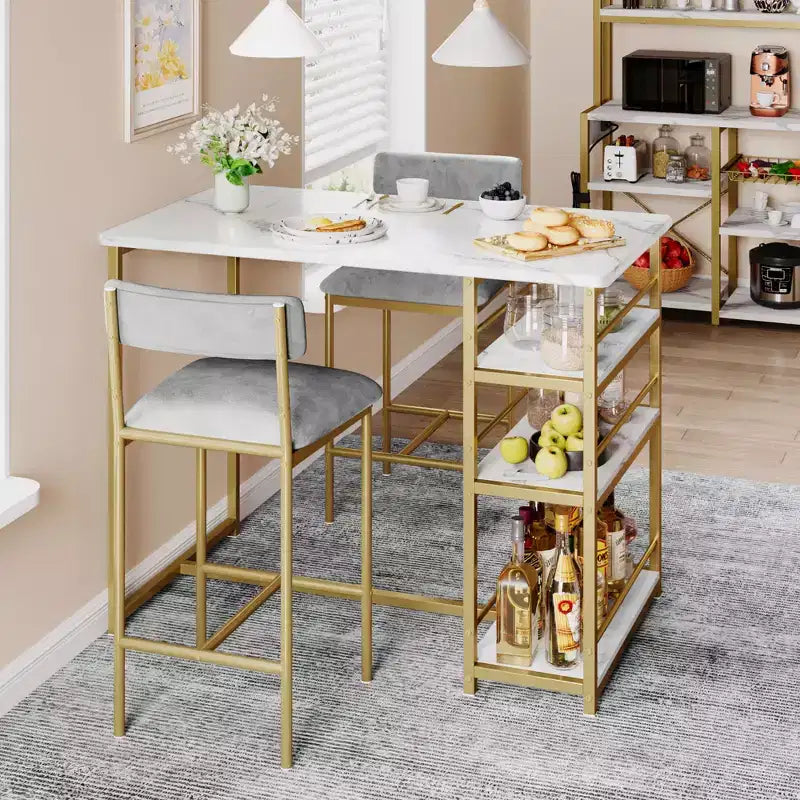 Ensemble Table et Chaises de Bar pour 2 Personnes, Table de Bar Compacte 3 Pièces avec 2 Tabourets Rembourrés en PU, 3 Étagères de Rangement, Ensemble de Salle à Manger Moderne Peu Encombrant