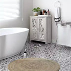 Meuble de salle de bain autoportant avec portes miroir – Chêne gris poussière, 25" L