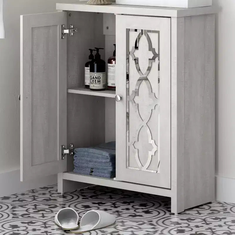 Meuble de salle de bain autoportant avec portes miroir – Chêne gris poussière, 25" L