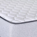 Matelas en mousse haute densité Continental Sleep de 5 pouces, ferme, à plateau serré.